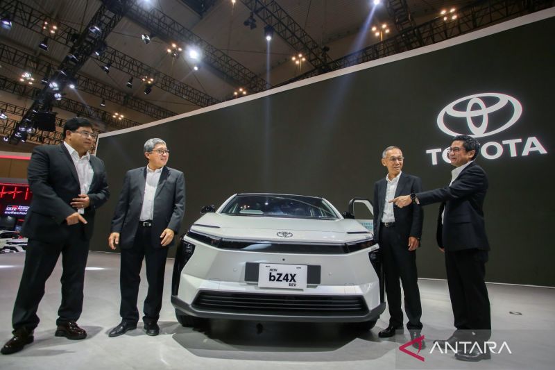 Toyota akan bawa tiga mobil elektrifikasi ke ajang IIMS 2026