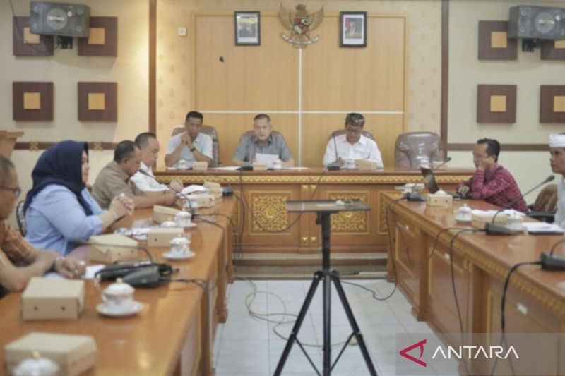 DPRD Kalsel nyatakan kurikulum SMK harus selaras dunia kerja