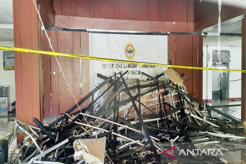 Labfor Mabes Polri selidiki kebakaran Gedung Rektorat ULM