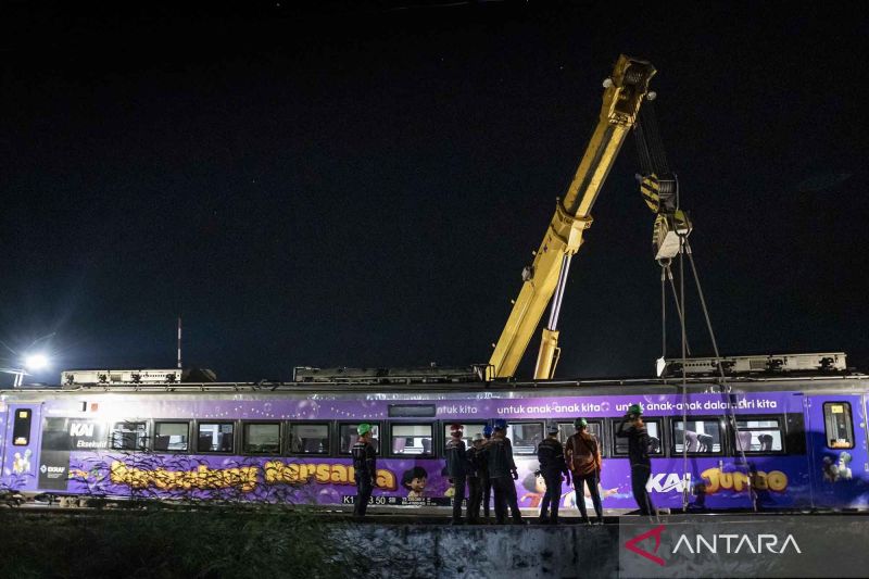 Update kereta anjlok di Subang, Daop 2: empat kereta dibatalkan-27 KA