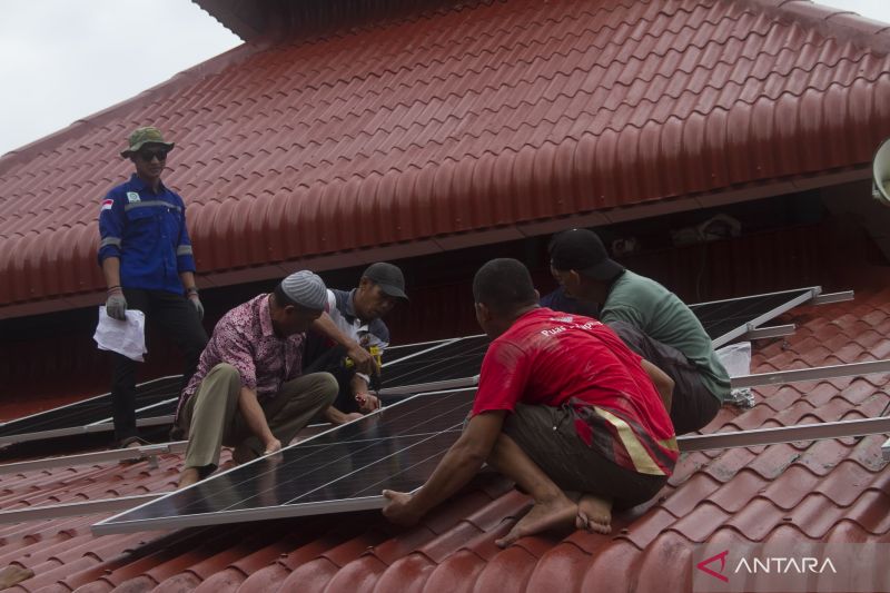 Program Sedekah Energi Mosaic Indonesia