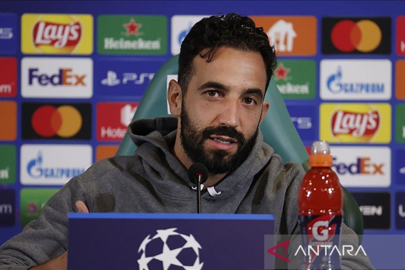 Pelatih Ruben Amorim bantah isu pemecatan, pastikan tetap didukung pemilik MU