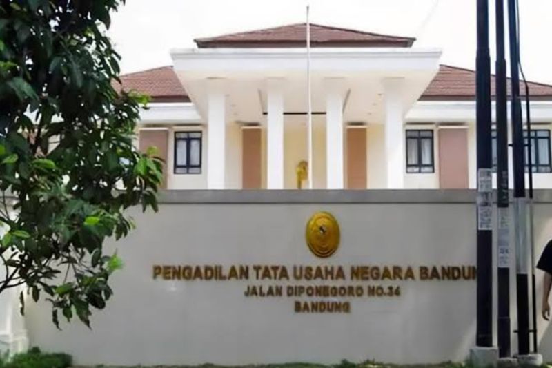 Rombel ditambah rugikan sekolah swasta, Gubernur Demul digugat