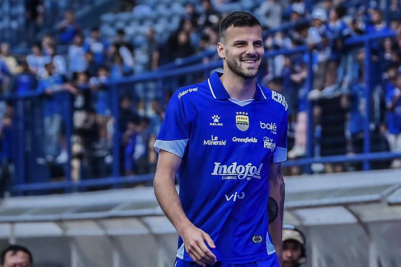 Matricardi pilih Persib karena jatuh hati pada Kota Bandung