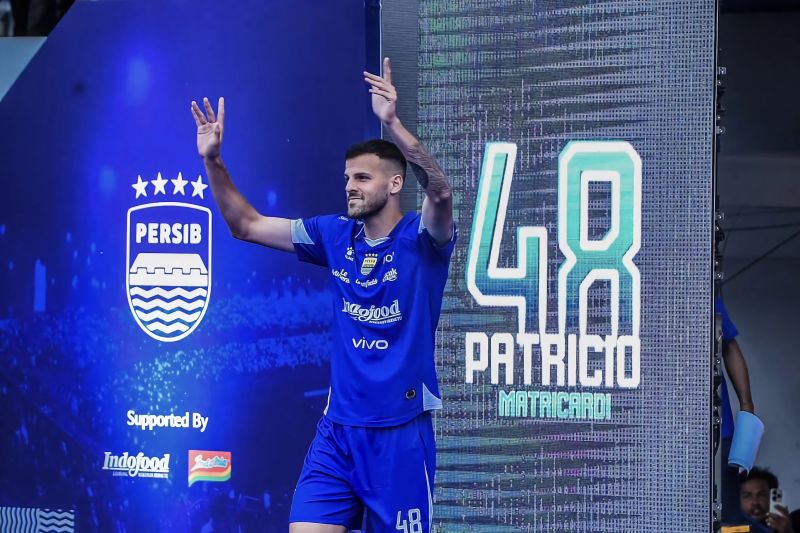 Berikut susunan pemain Persib Bandung vs Semen Padang