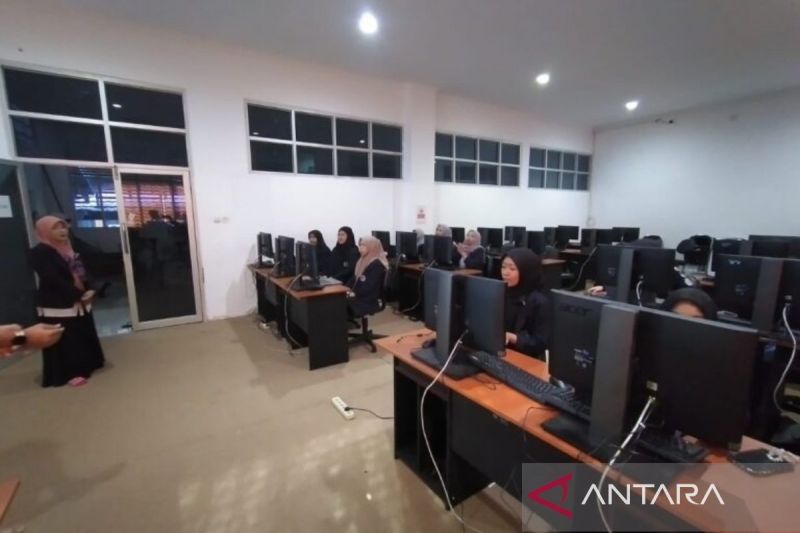 Belasan mahasiswa Poliban lulus sertifikasi Zahir Internasional