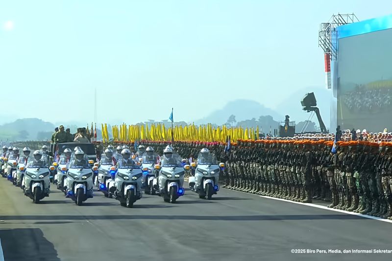 Pesan Prabowo ke prajurit muda TNI di Batujajar: Jangan pernah lupakan sejarah