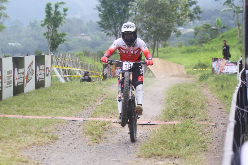 Balap sepeda downhill berpotensi sumbang emas pertama untuk Indonesia