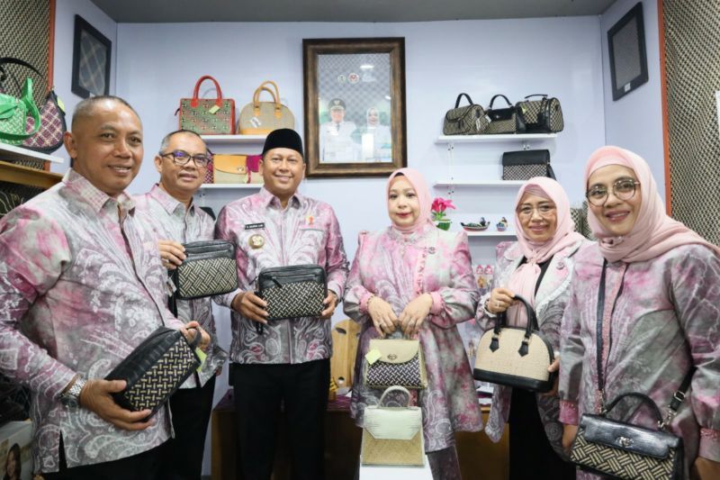 Bupati H Bahrul Ilmi : Kalsel Expo 2025 momentum promosikan potensi daerah