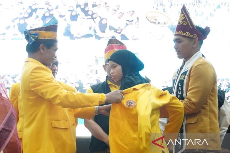 Rektor ULM kukuhkan 6.540 mahasiswa baru songsong kampus berdampak