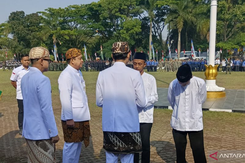 Lapas Cianjur: lima warga binaan bebas pada HUT KE-80 RI