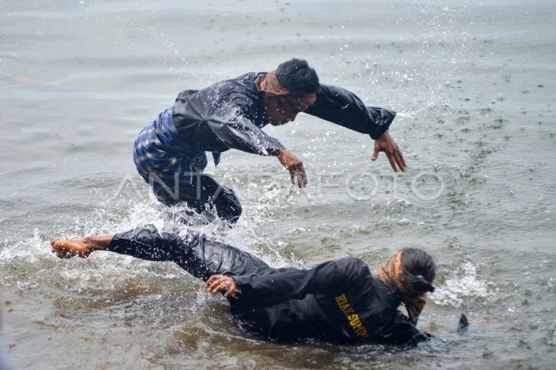 Aksi Silek Aia khas Sumpu