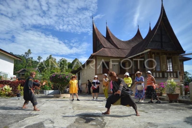 Atraksi silek tuo Nagari Sungai Batang