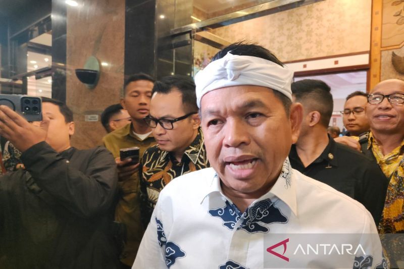 KDM janji mencarikan rumah dan jadikan adik Affan Kurniawan sebagai anak asuh