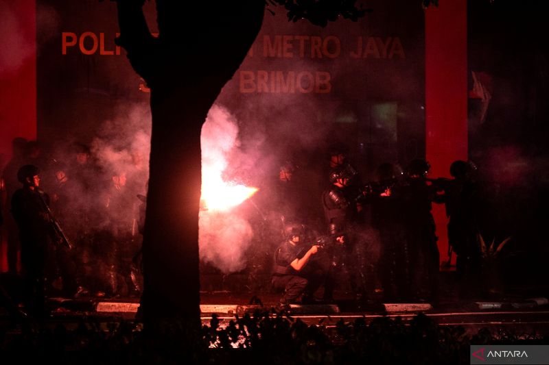 Aksi unjuk rasa di depan Mako Brimob Kwitang