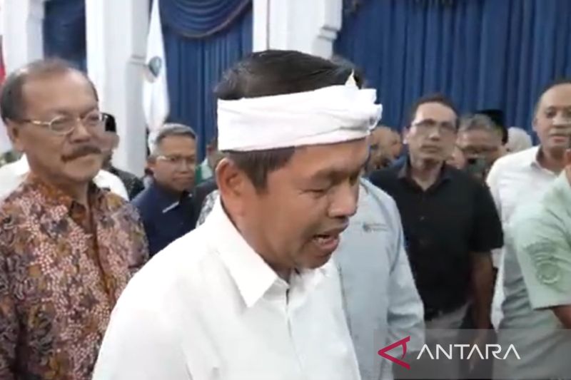 Gubernur Jabar undang mahasiswa berdialog di halaman Gedung Sate