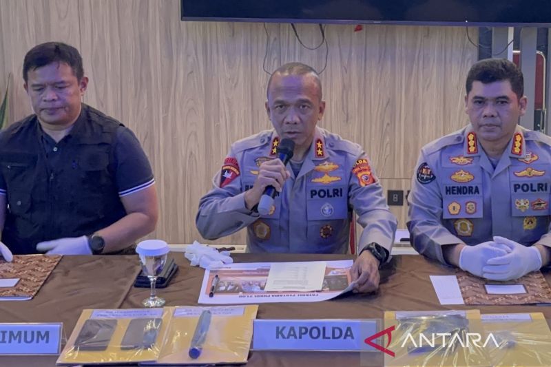 Polda Jabar catat 66 personel terluka saat pengamanan demo di Bandung