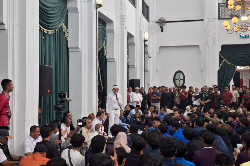 Dialog Terbuka, Mahasiswa Kritik Konten Populis Gubernur Jabar Demul