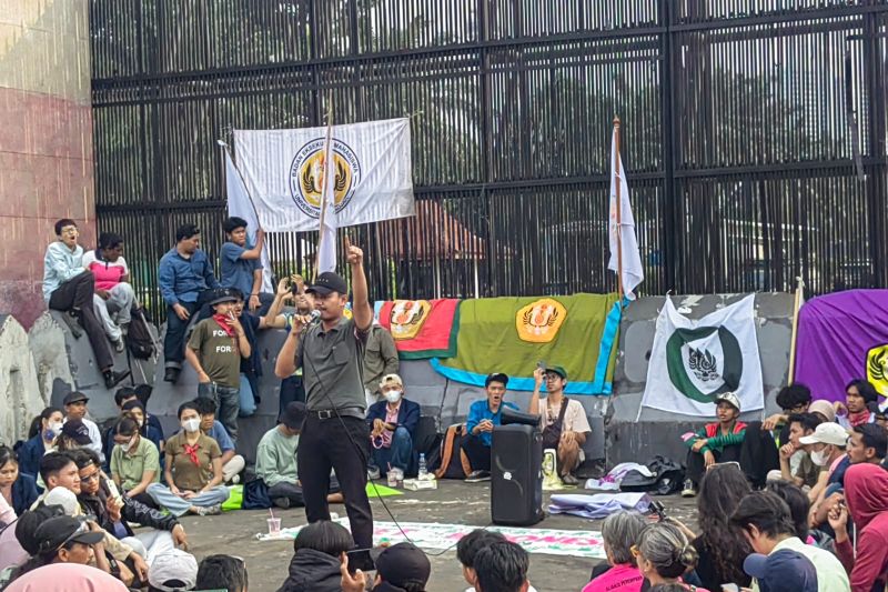 BEM Unpad menyerukan pemenuhan tuntutan 17+8