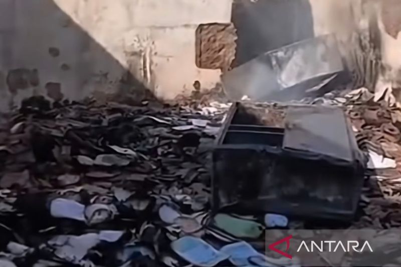 Disdikpora : Kebakaran di SDN Cibaregbeg tak ganggu proses belajar