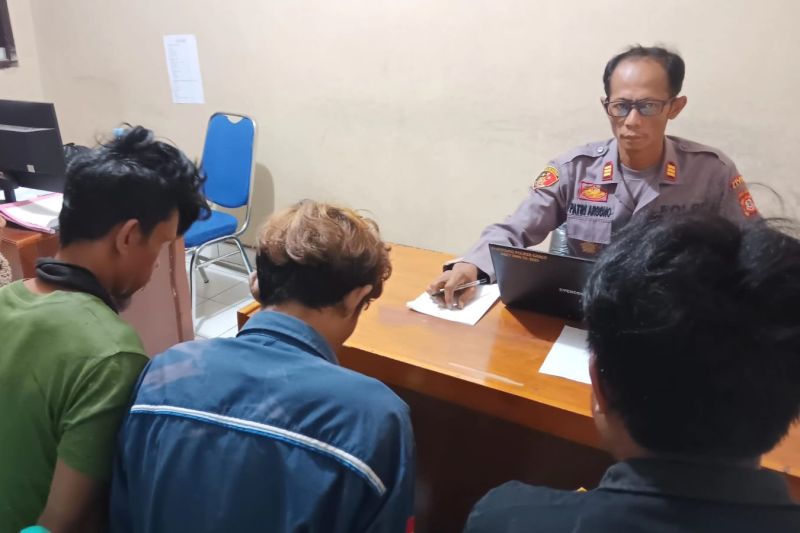 Tukang cireng di Garut diculik: motif cemburu