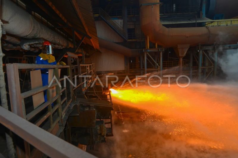 Pengolahan feronikel di Pulau Obi