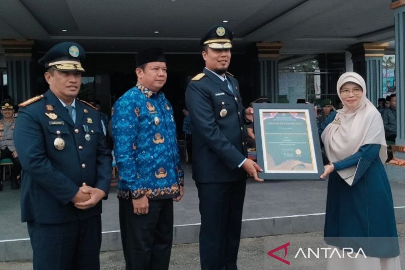 Bupati Inhu ajak semua pihak tingkatkan pelayanan transportasi