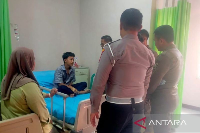 Sebanyak empat siswa SMPN 1 Jonggol diduga keracunan MBG