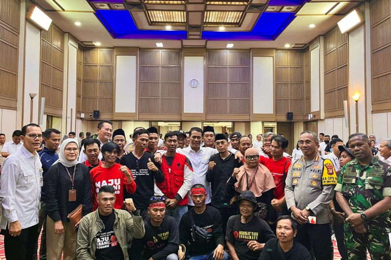 Mentan berikan solusi cepat dan jawab aspirasi petani Indramayu