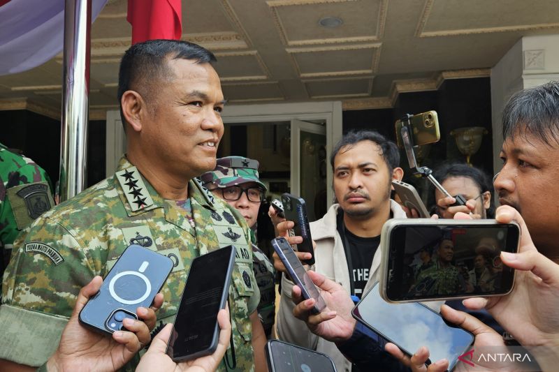 TNI sebarkan seragam dinas baru ke seluruh prajurit secara bertahap