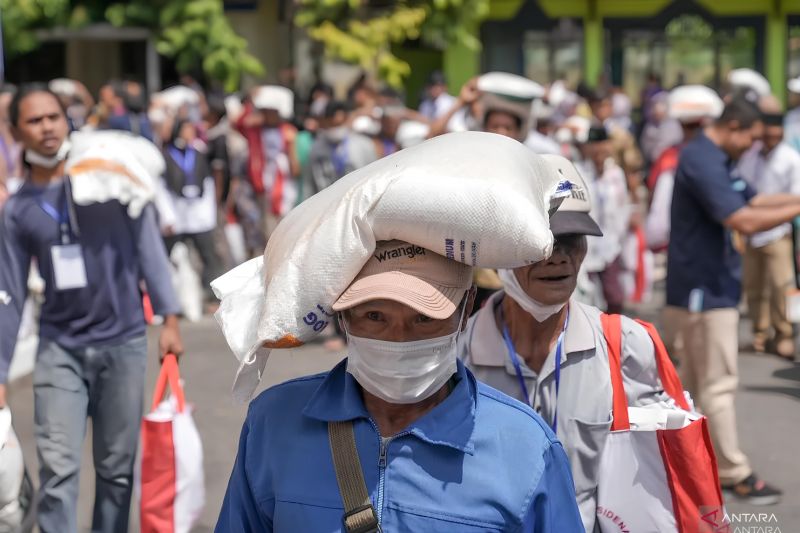 Wargi Bandung mau tahu pencairan bansos: silakan cek https//cekbansos.kemensos.go.id 2025