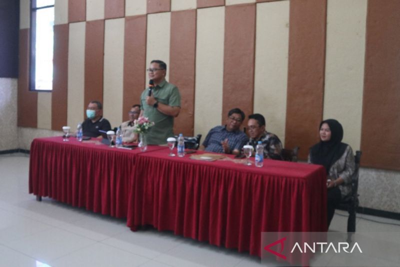 Pemkab Kuningan melatih ratusan penjamah pangan guna jaga mutu MBG