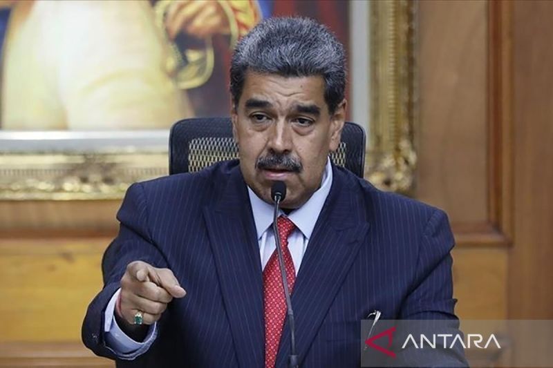 Maduro aktifkan komando pertahanan nasional hadapi ancaman AS