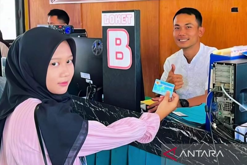Disdukcapil Cianjur mendirikan 10 pos pelayanan cetak e-KTP