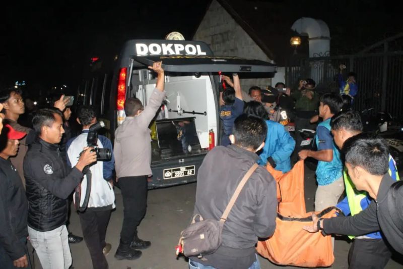 Polres membantu identifikasi jasad pendaki di puncak Gunung Ciremai