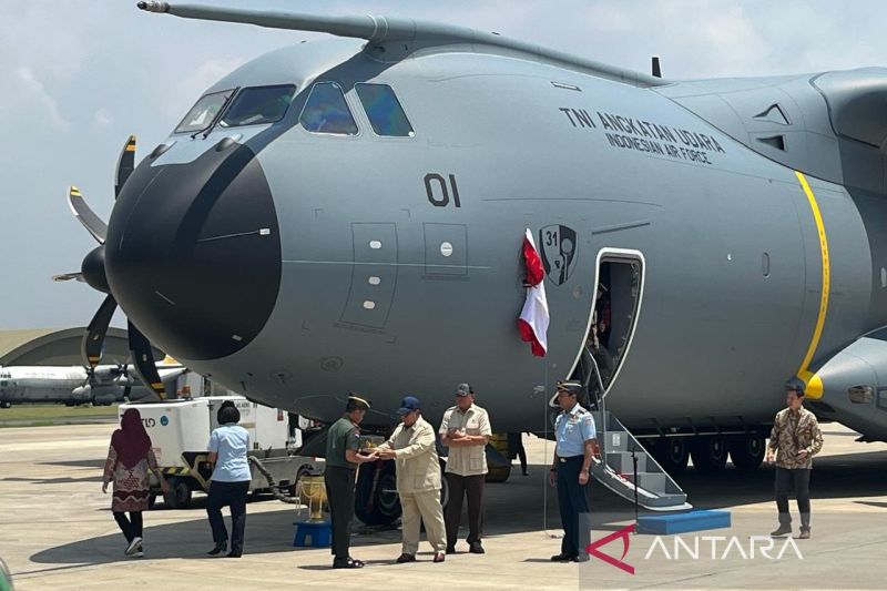 Pesawat angkut terbesar TNI AU A400M mendarat di Halim Perdanakusma