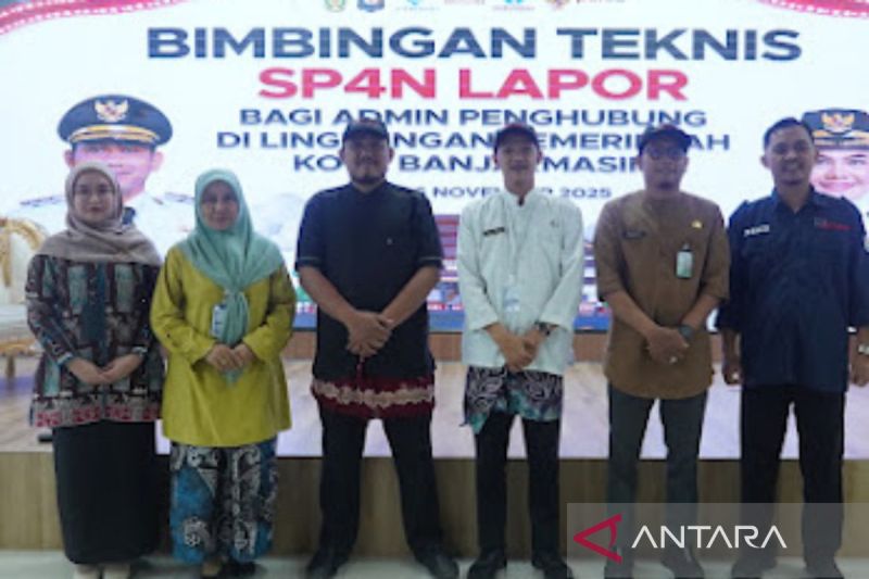 Pemkot Banjarmasin latih admin unggul kelola aduan warga