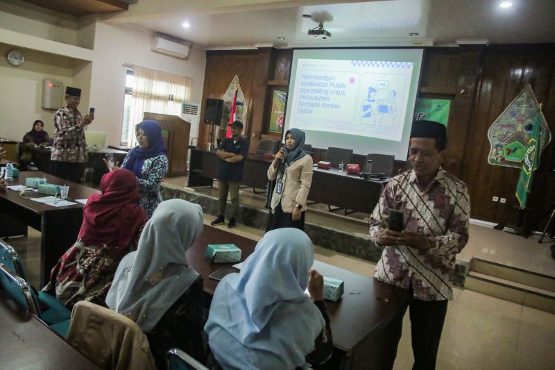 Pelatihan pembuatan konten kreatif
