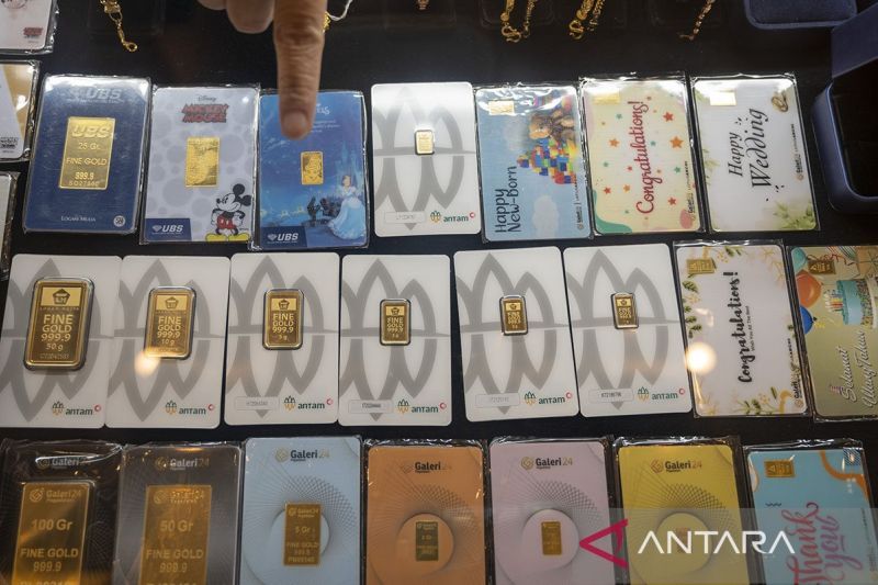 Emas Antam Sabtu pagi naik lagi ke Rp2,92 juta/gram