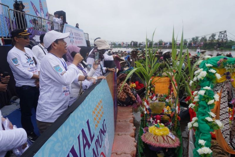 500 jukung meriahkan Festival Pasar Terapung Lok Baintan 2025