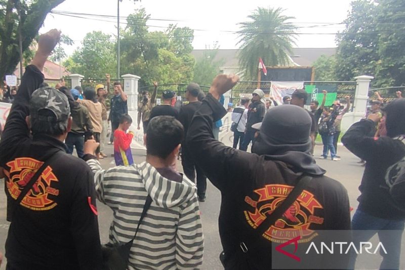 350 personel Satpol PP Cianjur tertibkan pedagang di Bomero