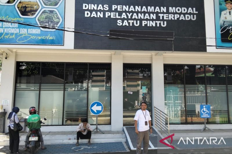 DPMPTSP Cianjur bukukan realisasi investasi triwulan III Rp2,29 triliun