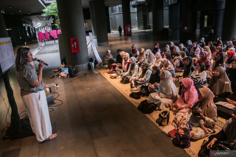 Main sama Bapak di Yogyakarta