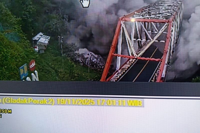 Update letusan Gunung Semeru: TRC ke lokasi terdampak luncuran awan panas