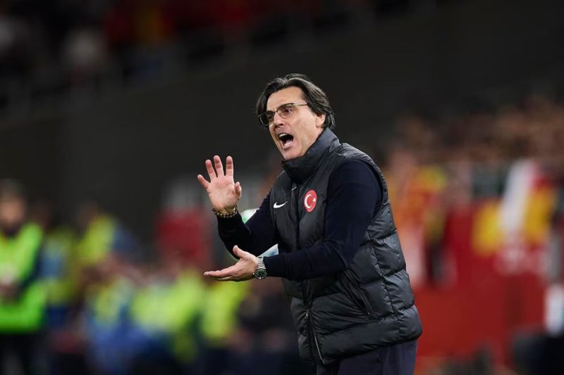 Vicenzo Montella apresiasi penampilan Turki ketika tahan imbang Spanyol
