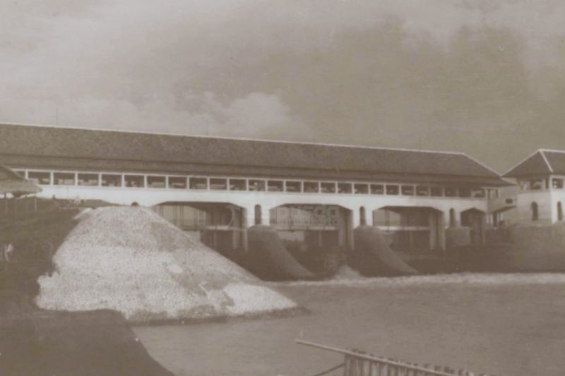 Spektrum - Seabad Bendungan Walahar