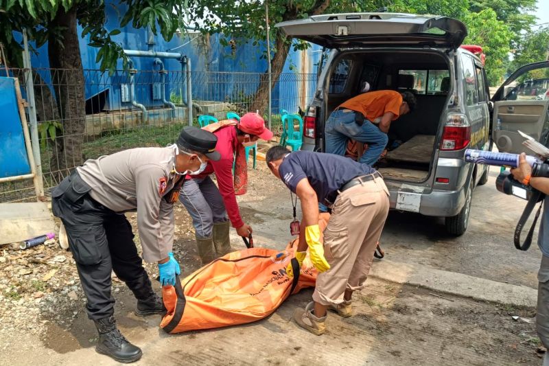 Temuan mayat di kawasan perumahan Karawang diselidiki
