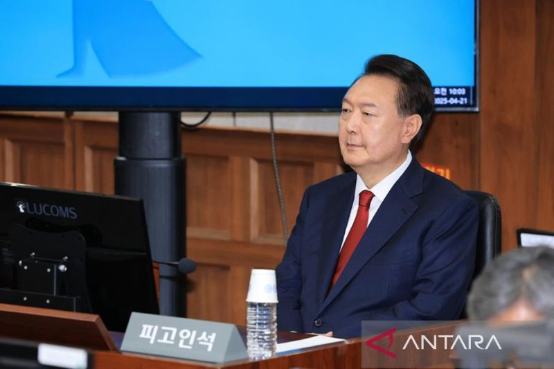 Mantan Presiden Korsel Yoon Suk Yeol divonis lima tahun penjara