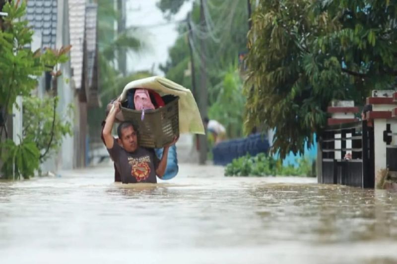 Jalan Aceh Tamiang-Sumut dapat dilalui truk besar