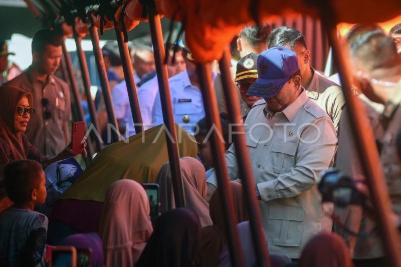 Presiden kunjungi pengungsian di Padang Pariaman